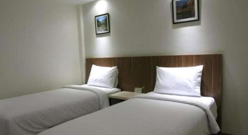 Hart Hotel Arjuna Mataram Exterior foto